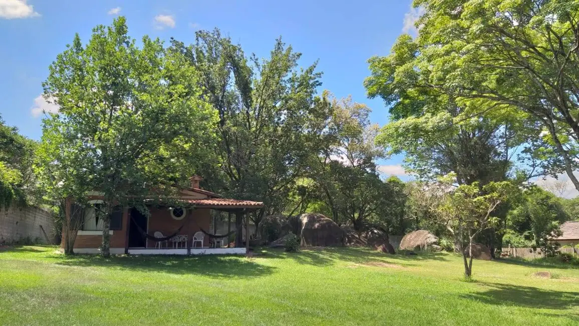 Chácara com 2 quartos à venda, 3000m2 em Colinas do Mosteiro de Itaici, Indaiatuba - SP - imagem 4 Foto 4 de Chácara com 2 quartos à venda, 3000m2 em Colinas do Mosteiro de Itaici, Indaiatuba - SP