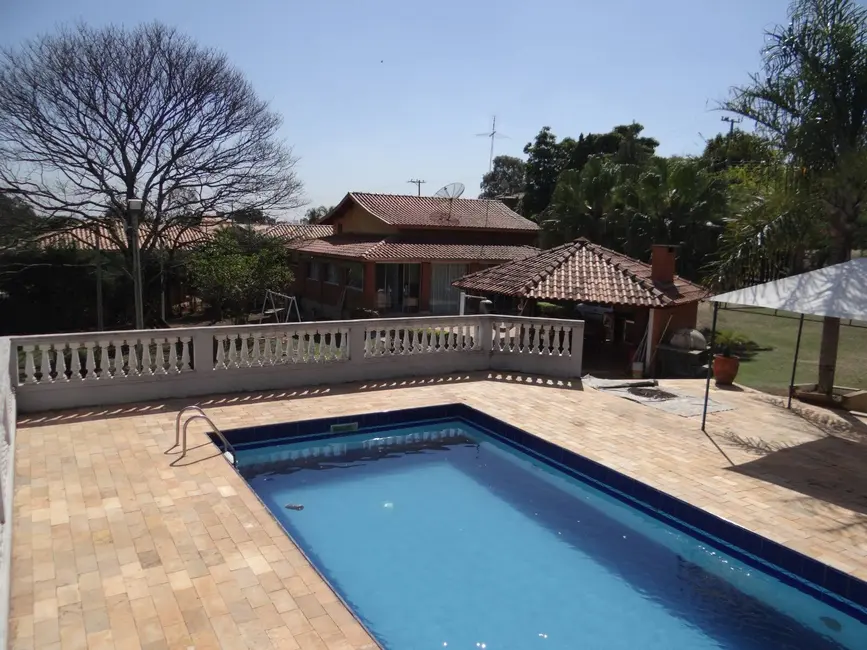 Foto 4 de Chácara com 3 quartos à venda, 3000m2 em Vale das Laranjeiras, Indaiatuba - SP