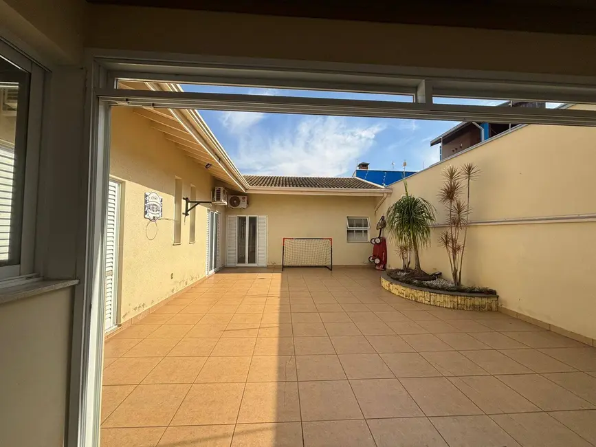 Foto 9 de Casa com 3 quartos à venda, 300m2 em Jardim Esplanada II, Indaiatuba - SP