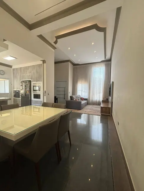 Foto 1 de Casa com 3 quartos à venda, 300m2 em Jardim Esplanada II, Indaiatuba - SP