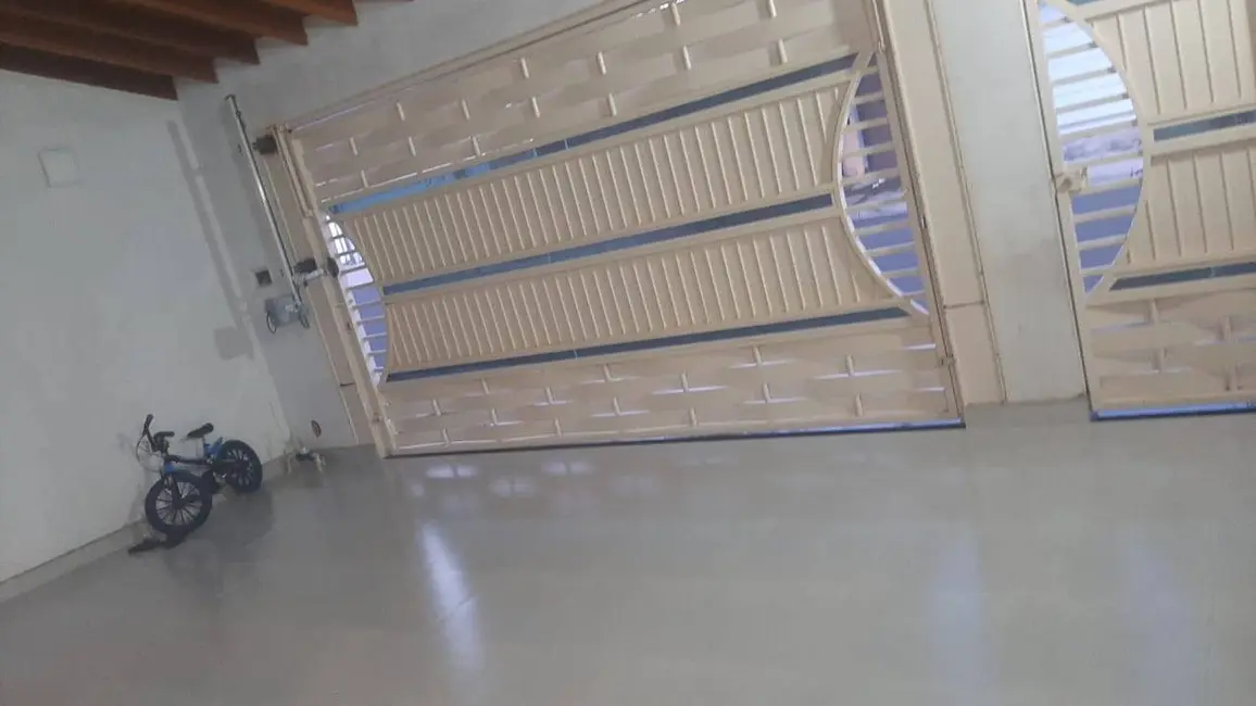 Foto 2 de Casa com 2 quartos à venda, 150m2 em Indaiatuba - SP