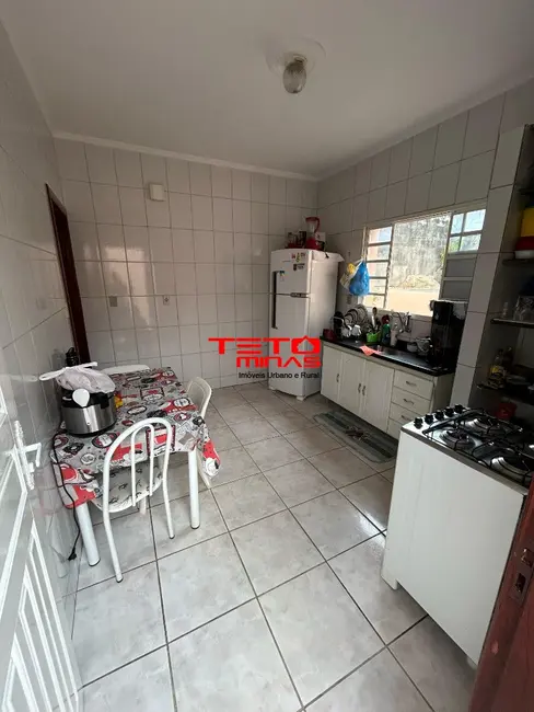 Casa com 4 quartos à venda, 70m2 em Sao Lourenco - MG - imagem 7 Foto 7 de Casa com 4 quartos à venda, 70m2 em Sao Lourenco - MG