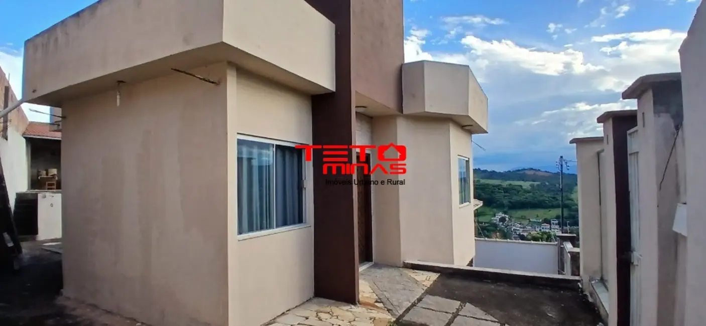 Foto 2 de Casa com 2 quartos à venda, 50m2 em Sao Lourenco - MG