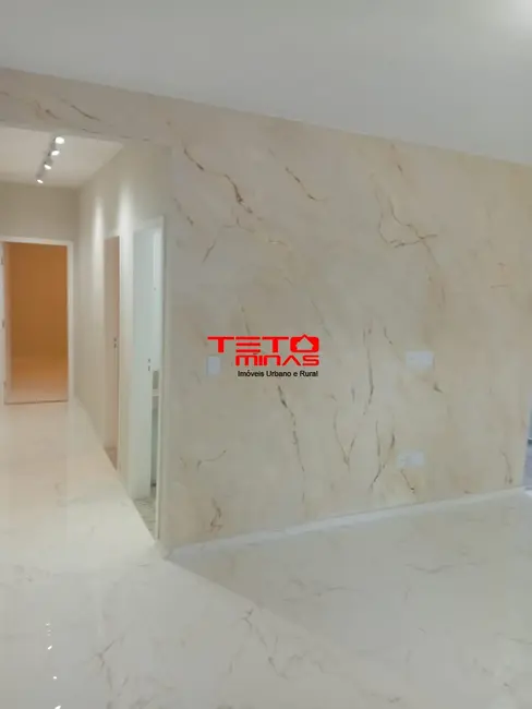 Casa com 2 quartos à venda, 100m2 em Sao Lourenco - MG - imagem 8 Foto 8 de Casa com 2 quartos à venda, 100m2 em Sao Lourenco - MG