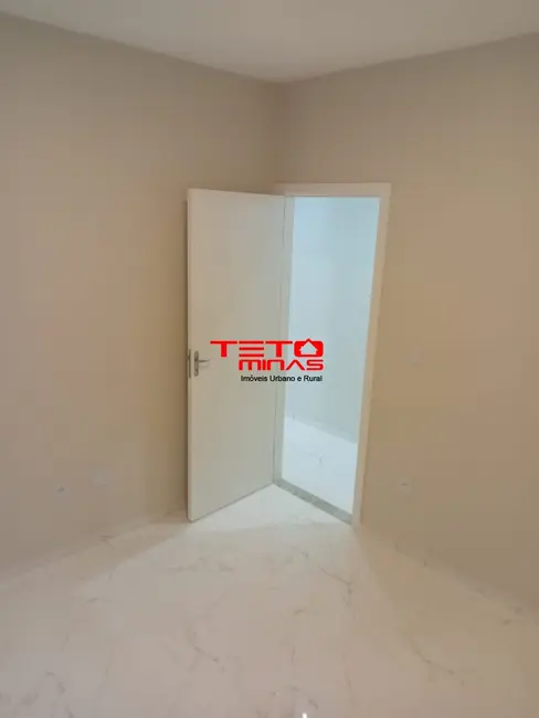 Casa com 2 quartos à venda, 100m2 em Sao Lourenco - MG - imagem 2 Foto 2 de Casa com 2 quartos à venda, 100m2 em Sao Lourenco - MG