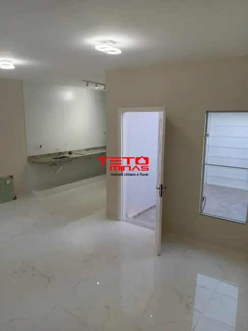 Casa com 2 quartos à venda, 100m2 em Sao Lourenco - MG - imagem 9 Foto 9 de Casa com 2 quartos à venda, 100m2 em Sao Lourenco - MG