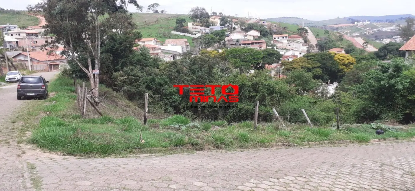 Foto 2 de Terreno / Lote à venda, 340m2 em Sao Lourenco - MG