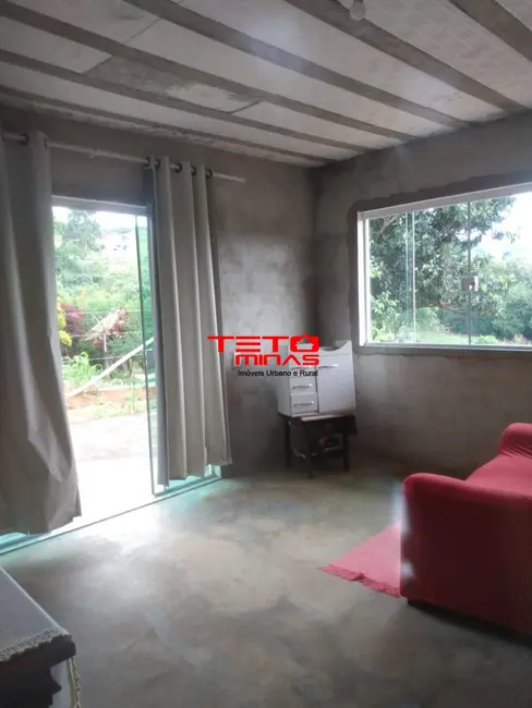 Foto 9 de Chácara com 2 quartos à venda, 145m2 em Dom Vicoso - MG