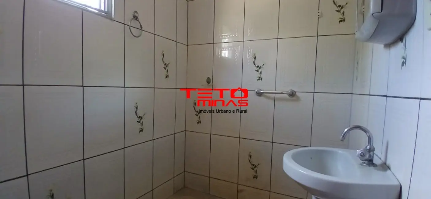 Foto 9 de Chácara com 3 quartos à venda, 80m2 em Dom Vicoso - MG