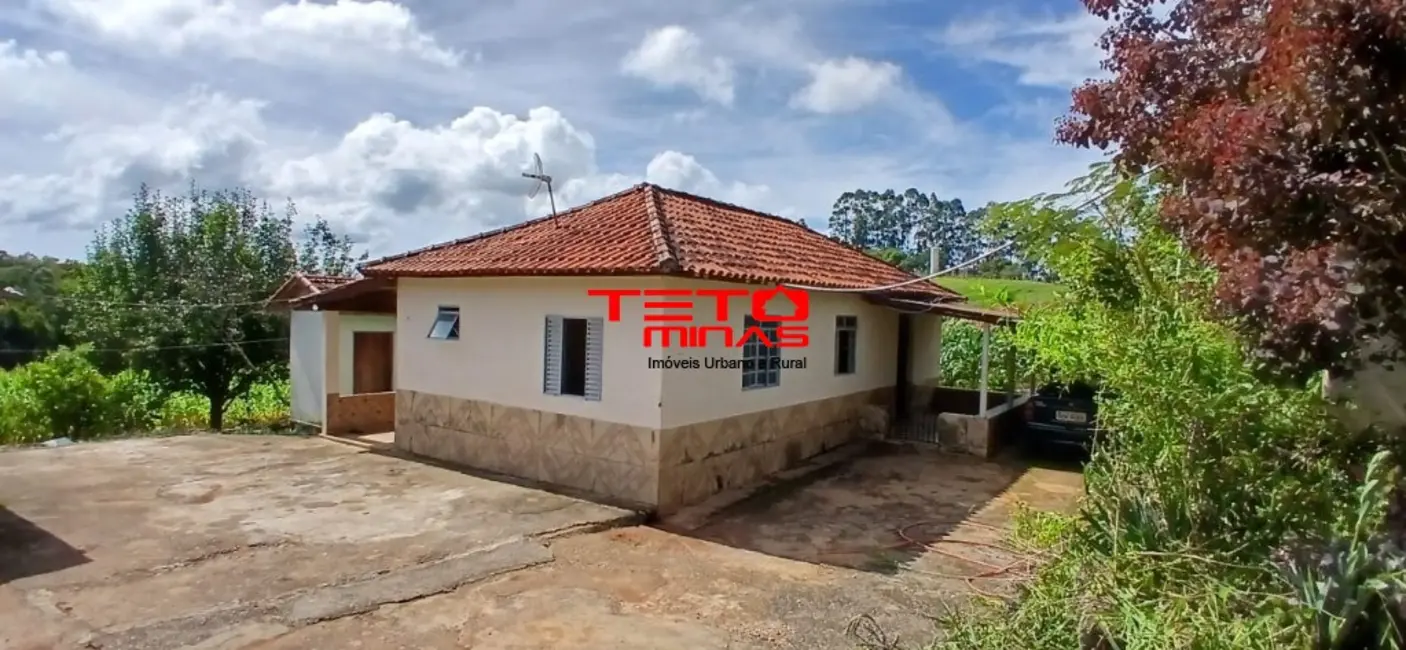 Foto 1 de Chácara com 3 quartos à venda, 80m2 em Dom Vicoso - MG