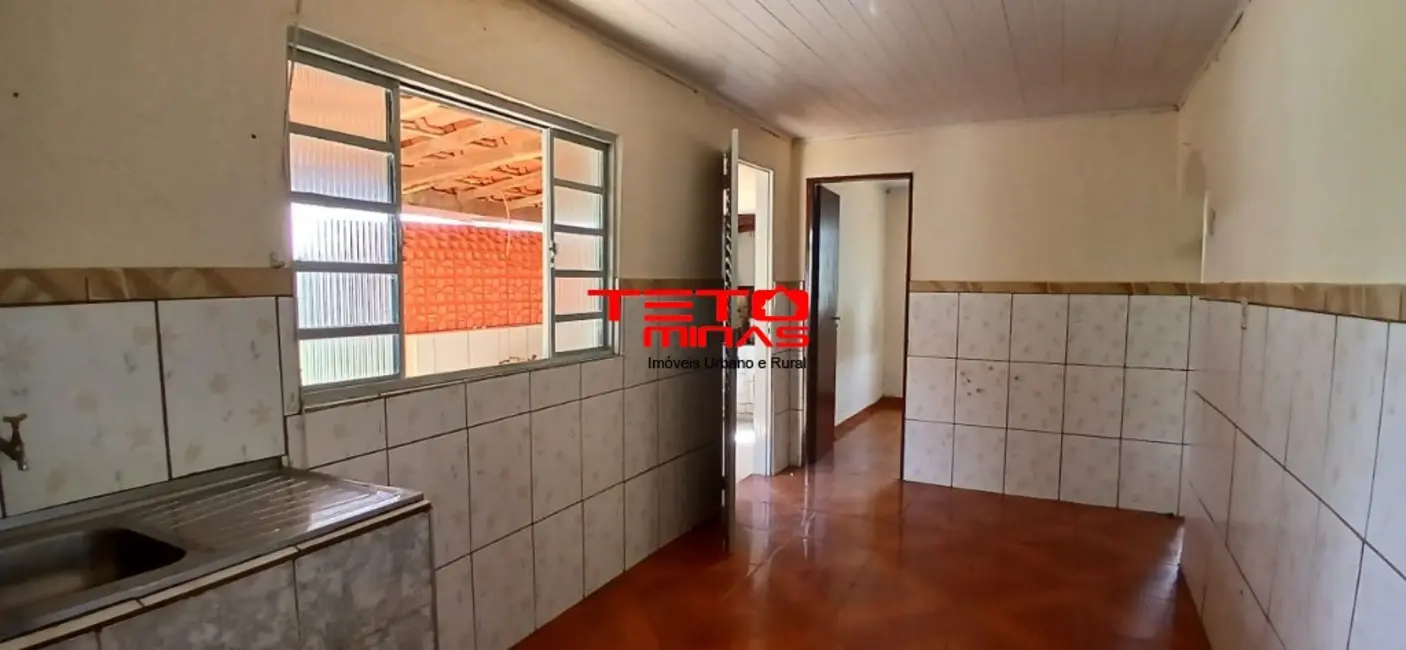 Foto 6 de Chácara com 3 quartos à venda, 80m2 em Dom Vicoso - MG