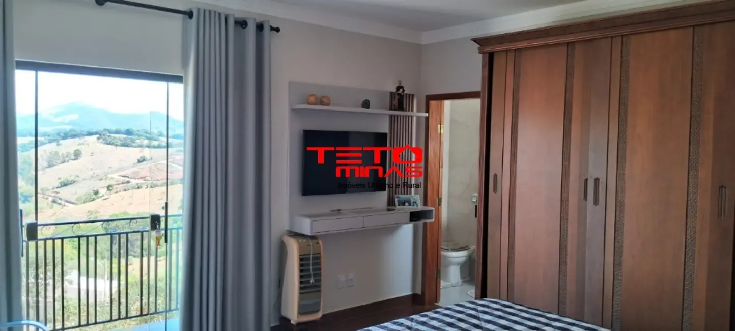 Foto 5 de Casa com 3 quartos à venda, 270m2 em Sao Lourenco - MG