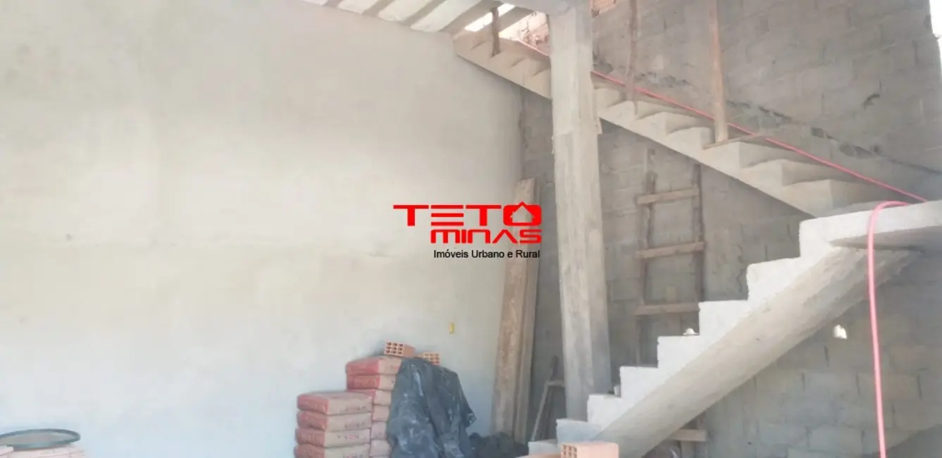 Casa com 3 quartos à venda, 114m2 em Sao Lourenco - MG - imagem 2 Foto 2 de Casa com 3 quartos à venda, 114m2 em Sao Lourenco - MG