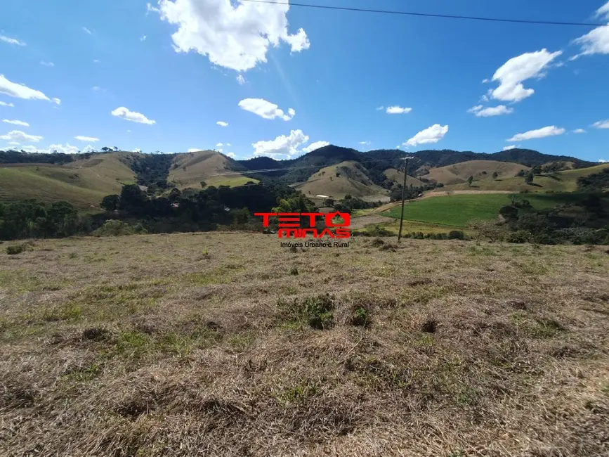 Chácara à venda em Sao Lourenco - MG - imagem 2 Foto 2 de Chácara à venda em Sao Lourenco - MG