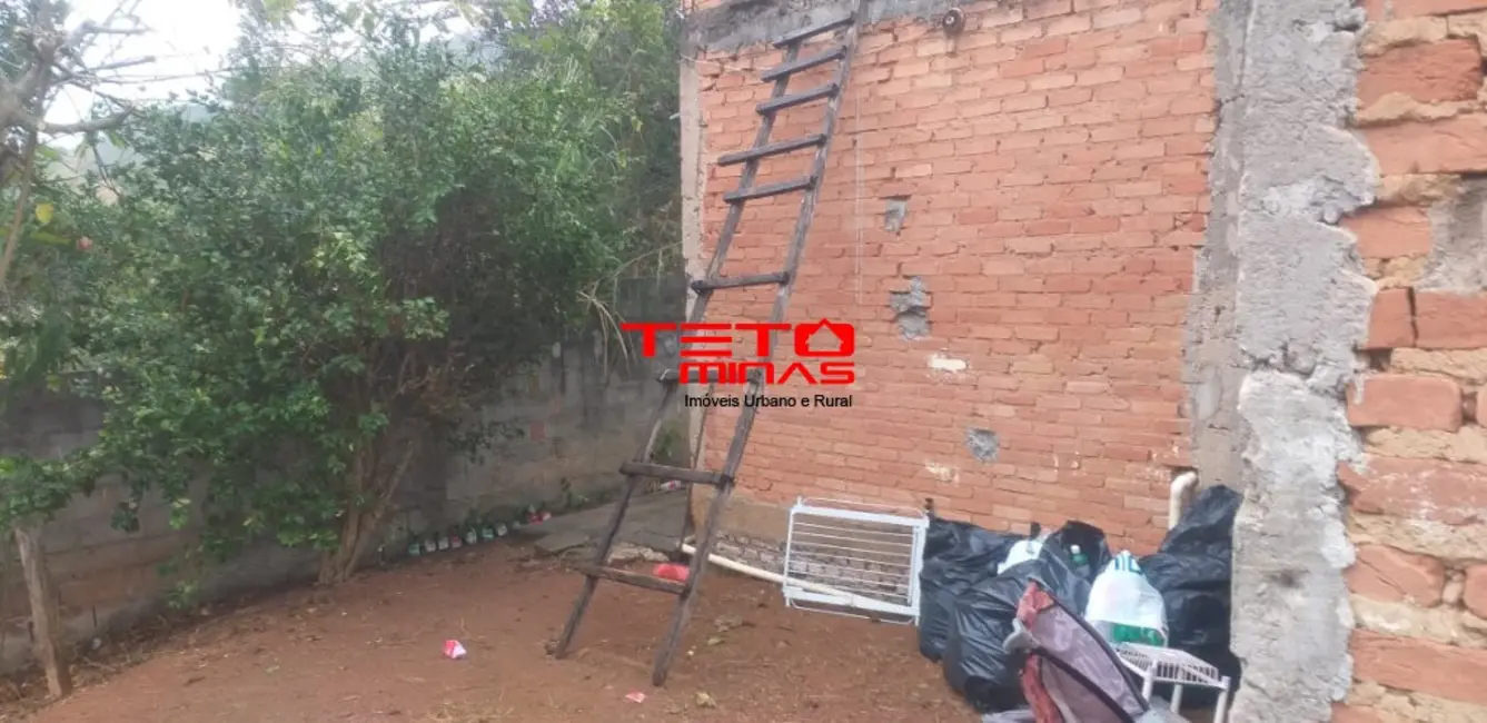 Casa com 3 quartos à venda, 60m2 em Sao Lourenco - MG - imagem 8 Foto 8 de Casa com 3 quartos à venda, 60m2 em Sao Lourenco - MG