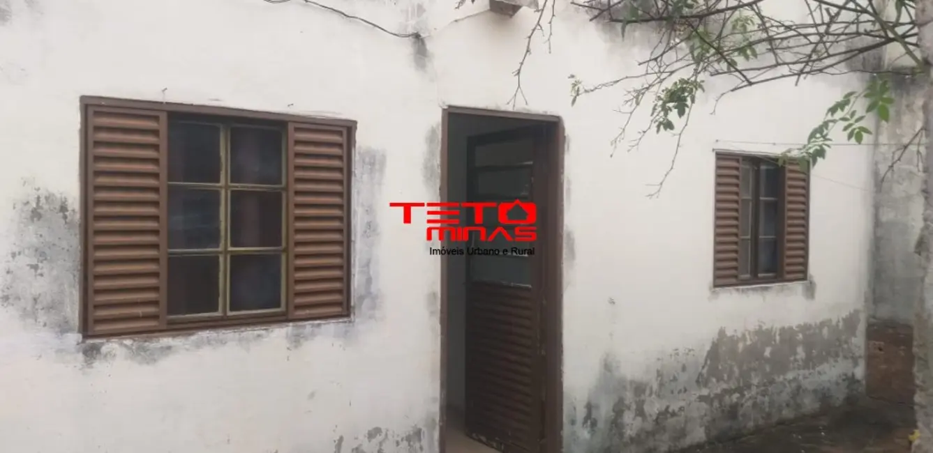 Casa com 3 quartos à venda, 60m2 em Sao Lourenco - MG - imagem 2 Foto 2 de Casa com 3 quartos à venda, 60m2 em Sao Lourenco - MG