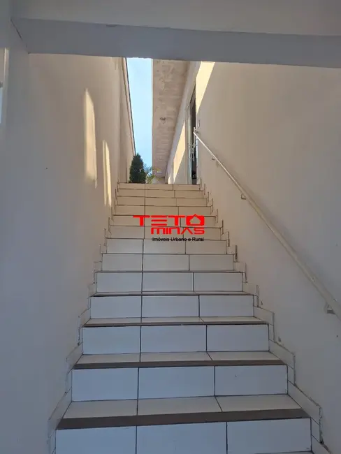 Casa com 3 quartos à venda, 178m2 em Sao Lourenco - MG - imagem 4 Foto 4 de Casa com 3 quartos à venda, 178m2 em Sao Lourenco - MG