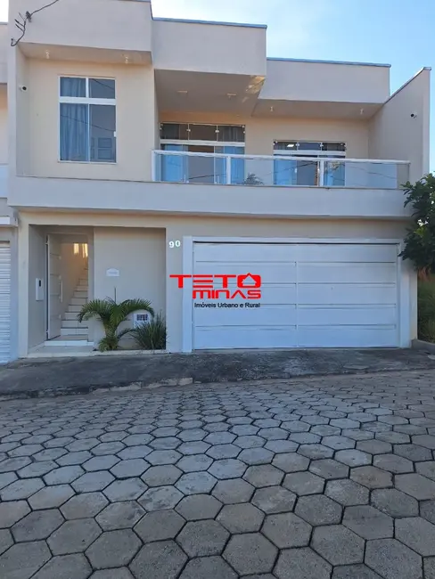 Casa com 3 quartos à venda, 178m2 em Sao Lourenco - MG - imagem 3 Foto 3 de Casa com 3 quartos à venda, 178m2 em Sao Lourenco - MG