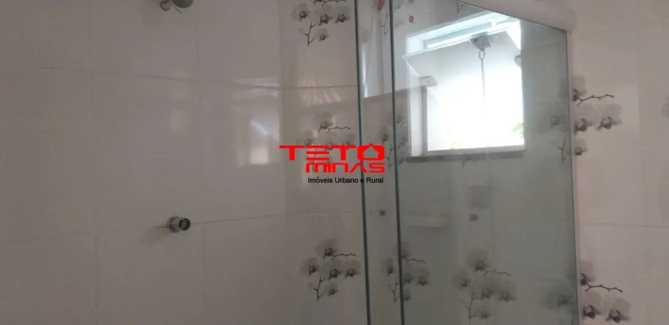 Casa com 3 quartos à venda, 122m2 em Sao Lourenco - MG - imagem 4 Foto 4 de Casa com 3 quartos à venda, 122m2 em Sao Lourenco - MG