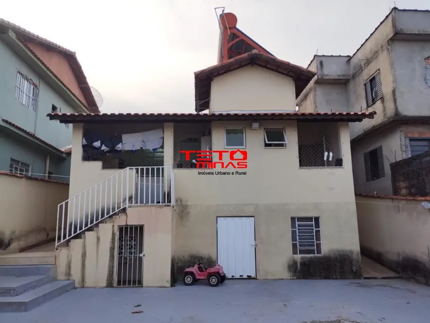 Casa com 2 quartos à venda, 250m2 em Sao Lourenco - MG - imagem 1 Foto 1 de Casa com 2 quartos à venda, 250m2 em Sao Lourenco - MG