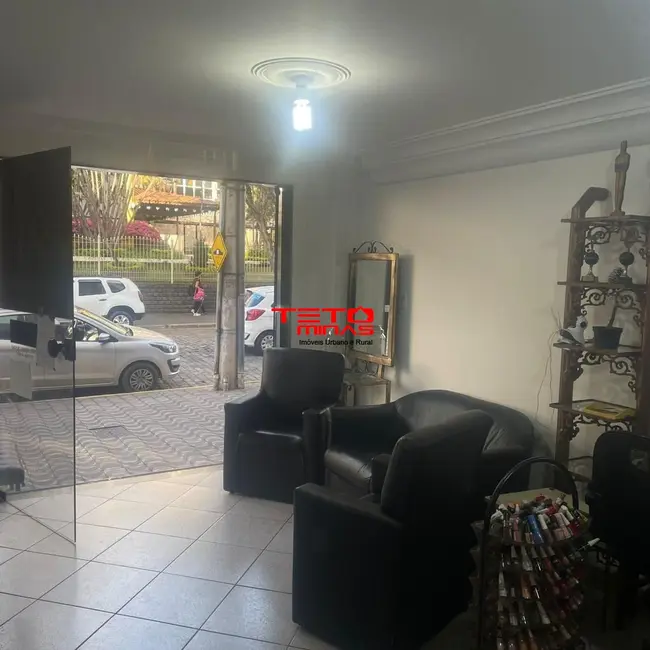 Foto 1 de Sala Comercial à venda, 36m2 em Sao Lourenco - MG