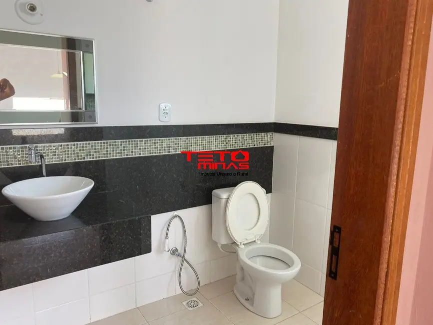 Casa com 2 quartos à venda, 110m2 em Sao Lourenco - MG - imagem 4 Foto 4 de Casa com 2 quartos à venda, 110m2 em Sao Lourenco - MG