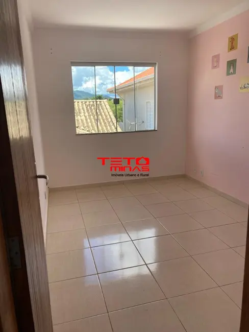 Casa com 2 quartos à venda, 110m2 em Sao Lourenco - MG - imagem 9 Foto 9 de Casa com 2 quartos à venda, 110m2 em Sao Lourenco - MG