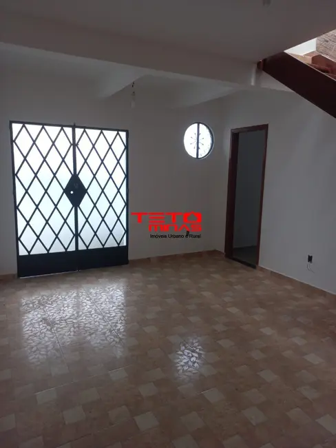 Foto 6 de Casa com 2 quartos à venda, 132m2 em Sao Lourenco - MG