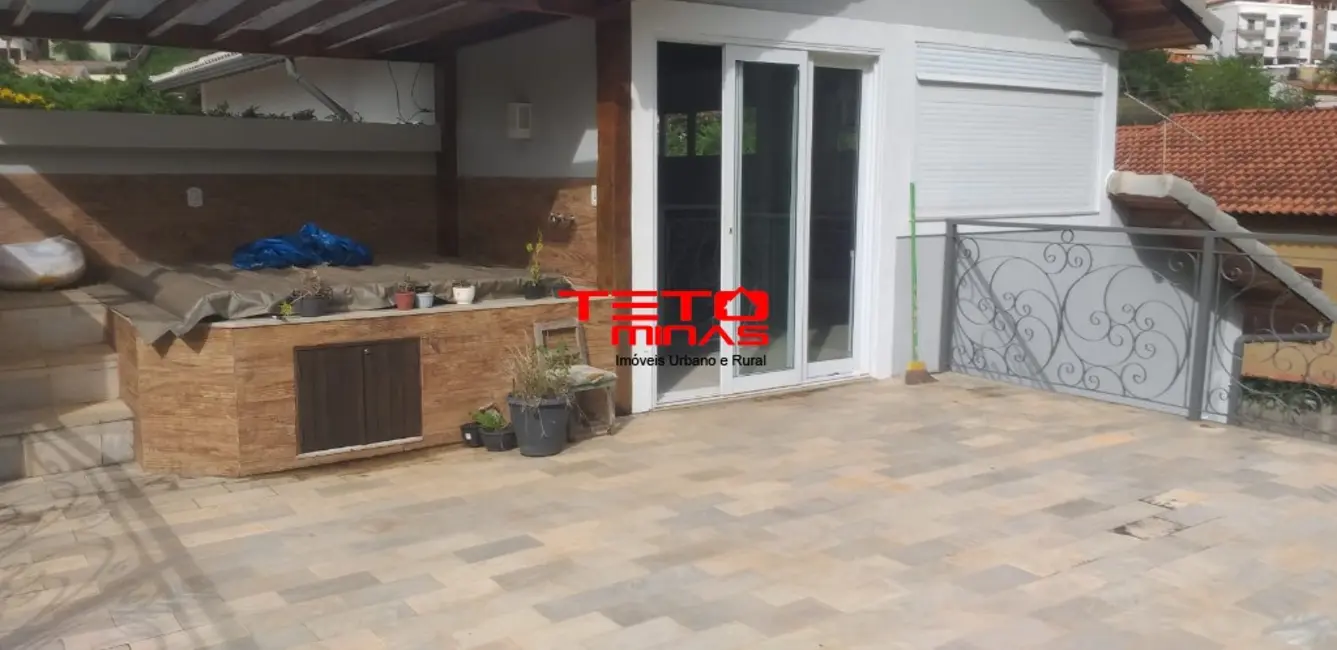 Casa com 3 quartos à venda, 170m2 em Sao Lourenco - MG - imagem 9 Foto 9 de Casa com 3 quartos à venda, 170m2 em Sao Lourenco - MG