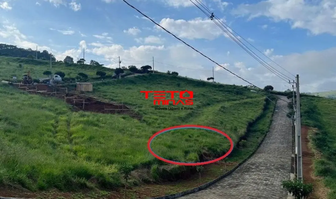 Foto 1 de Terreno / Lote à venda, 258m2 em Sao Lourenco - MG