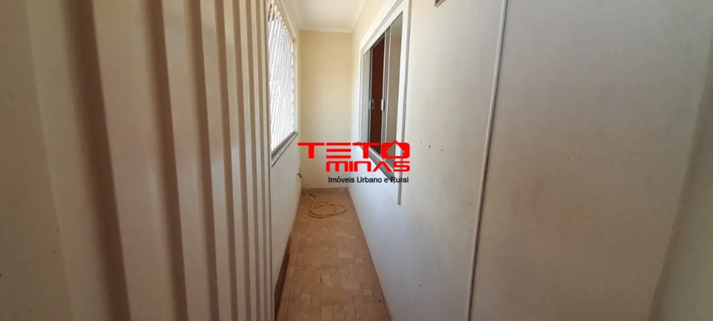 Casa com 2 quartos à venda, 76m2 em Sao Lourenco - MG - imagem 6 Foto 6 de Casa com 2 quartos à venda, 76m2 em Sao Lourenco - MG