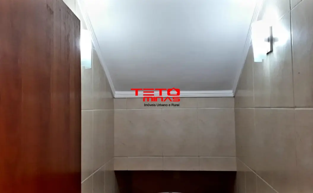 Foto 8 de Casa com 4 quartos à venda, 360m2 em Sao Lourenco - MG