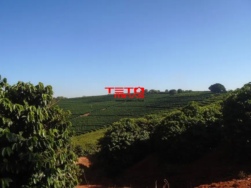 Foto 2 de Fazenda / Haras à venda em Piumhi - MG