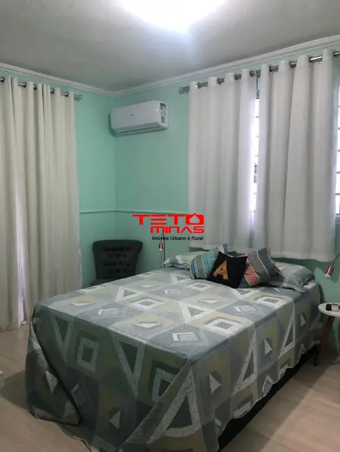 Foto 6 de Casa com 4 quartos à venda, 354m2 em Sao Lourenco - MG