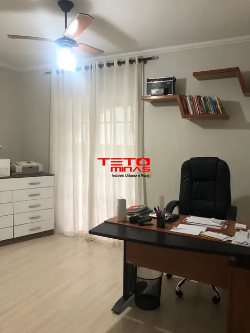 Foto 7 de Casa com 4 quartos à venda, 354m2 em Sao Lourenco - MG