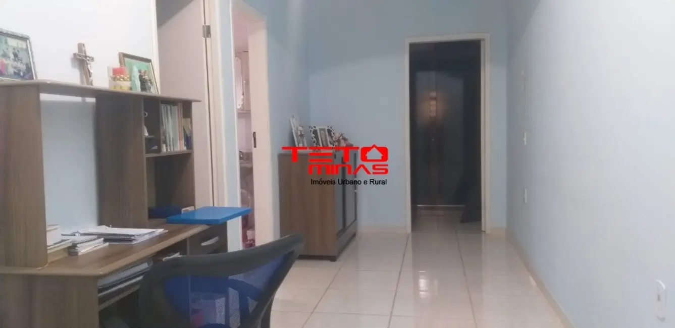 Foto 7 de Casa com 2 quartos à venda, 78m2 em Sao Lourenco - MG