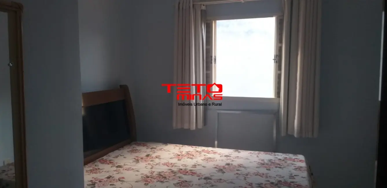 Foto 2 de Casa com 2 quartos à venda, 78m2 em Sao Lourenco - MG