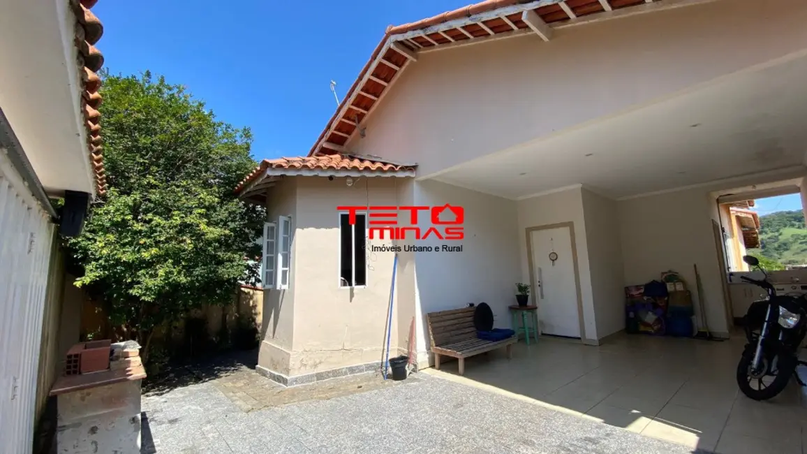 Casa com 4 quartos à venda, 218m2 em Sao Lourenco - MG - imagem 3 Foto 3 de Casa com 4 quartos à venda, 218m2 em Sao Lourenco - MG