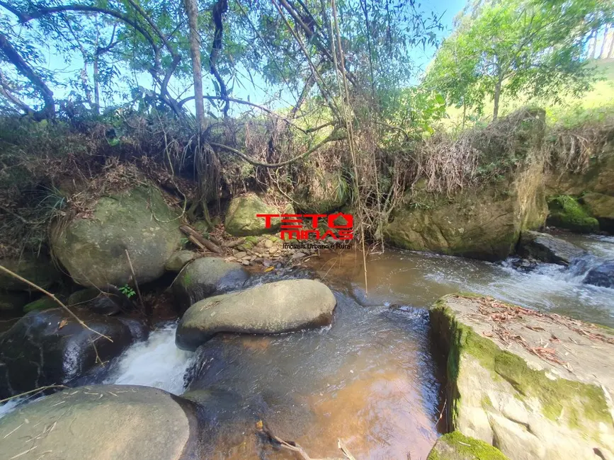 Foto 1 de Sítio / Rancho à venda em Dom Vicoso - MG