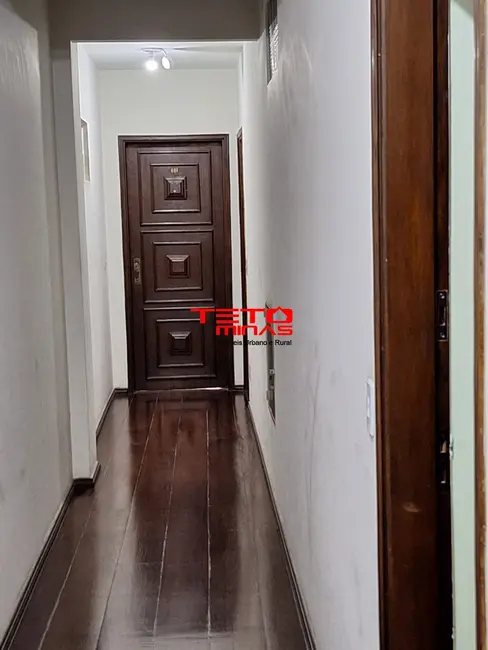 Apartamento com 1 quarto à venda, 500m2 em Sao Lourenco - MG - imagem 9 Foto 9 de Apartamento com 1 quarto à venda, 500m2 em Sao Lourenco - MG