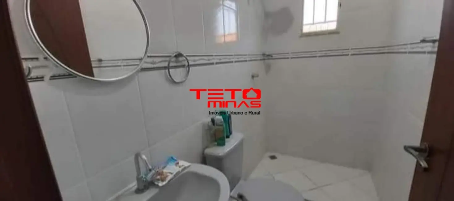 Foto 6 de Casa com 2 quartos à venda, 87m2 em Sao Lourenco - MG