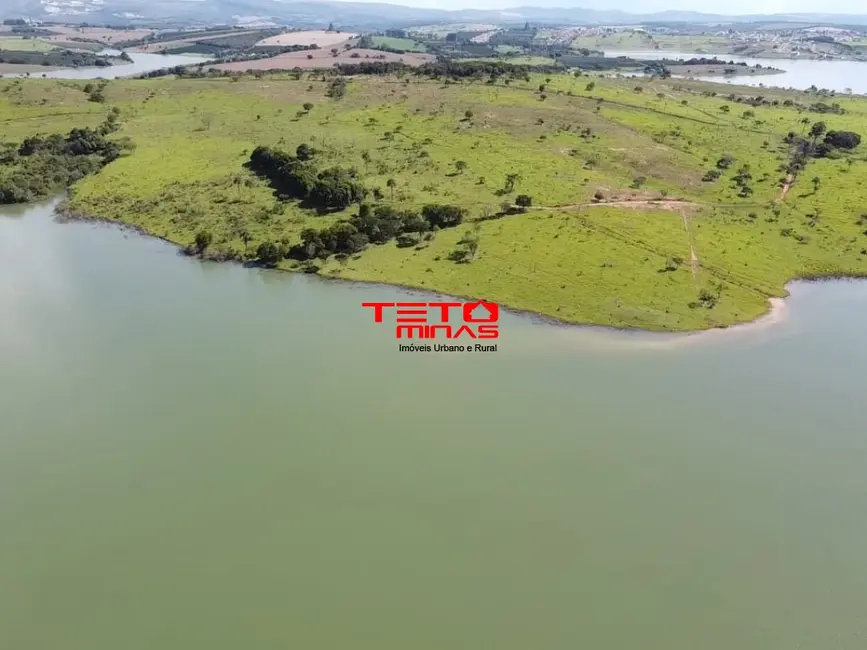 Foto 1 de Terreno / Lote à venda, 1000000m2 em Guape - MG