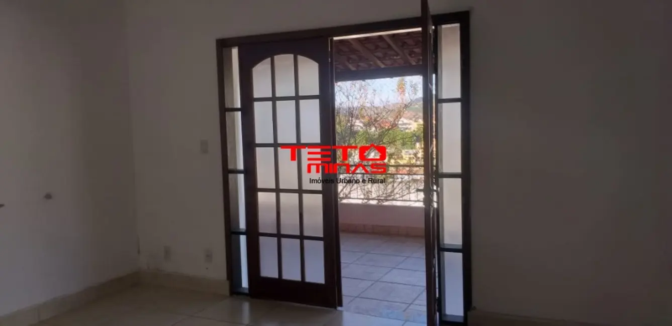 Casa com 3 quartos à venda, 136m2 em Sao Lourenco - MG - imagem 8 Foto 8 de Casa com 3 quartos à venda, 136m2 em Sao Lourenco - MG