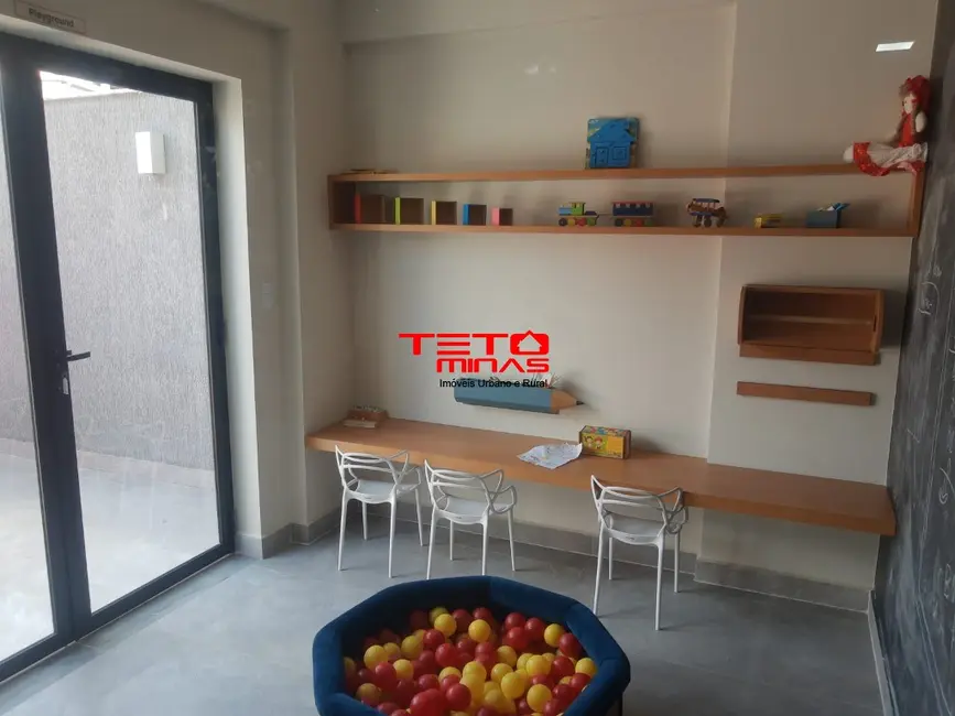 Apartamento com 3 quartos à venda, 110m2 em Centro, Sao Lourenco - MG - imagem 5 Foto 5 de Apartamento com 3 quartos à venda, 110m2 em Centro, Sao Lourenco - MG