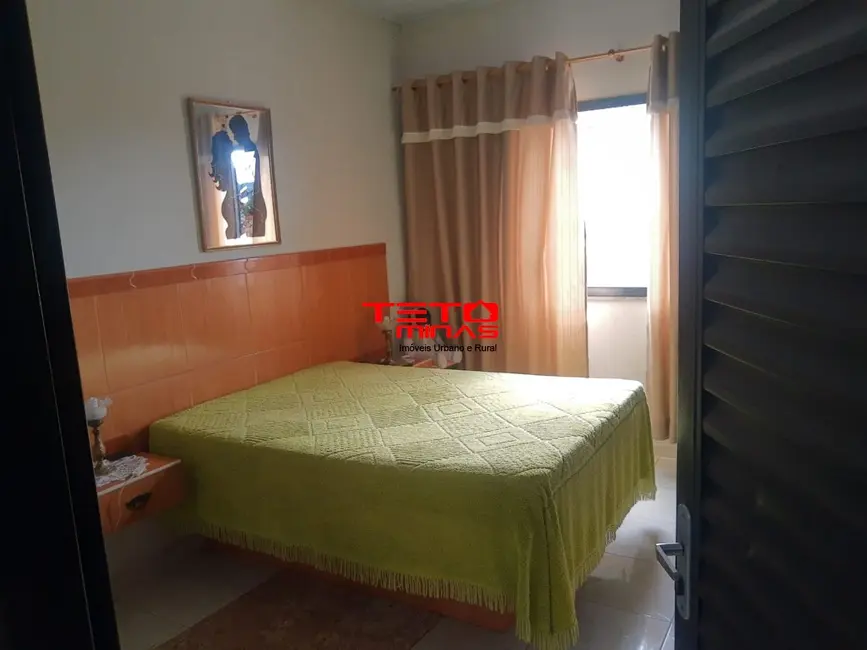 Casa com 2 quartos à venda, 100m2 em Sao Lourenco - MG - imagem 3 Foto 3 de Casa com 2 quartos à venda, 100m2 em Sao Lourenco - MG