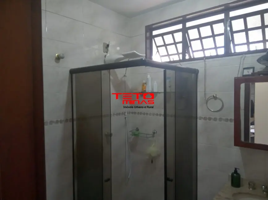 Casa com 3 quartos à venda, 174m2 em Sao Lourenco - MG - imagem 4 Foto 4 de Casa com 3 quartos à venda, 174m2 em Sao Lourenco - MG