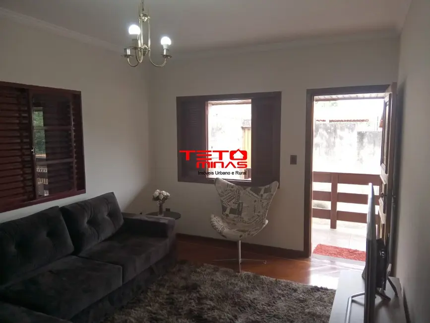 Casa com 3 quartos à venda, 174m2 em Sao Lourenco - MG - imagem 9 Foto 9 de Casa com 3 quartos à venda, 174m2 em Sao Lourenco - MG