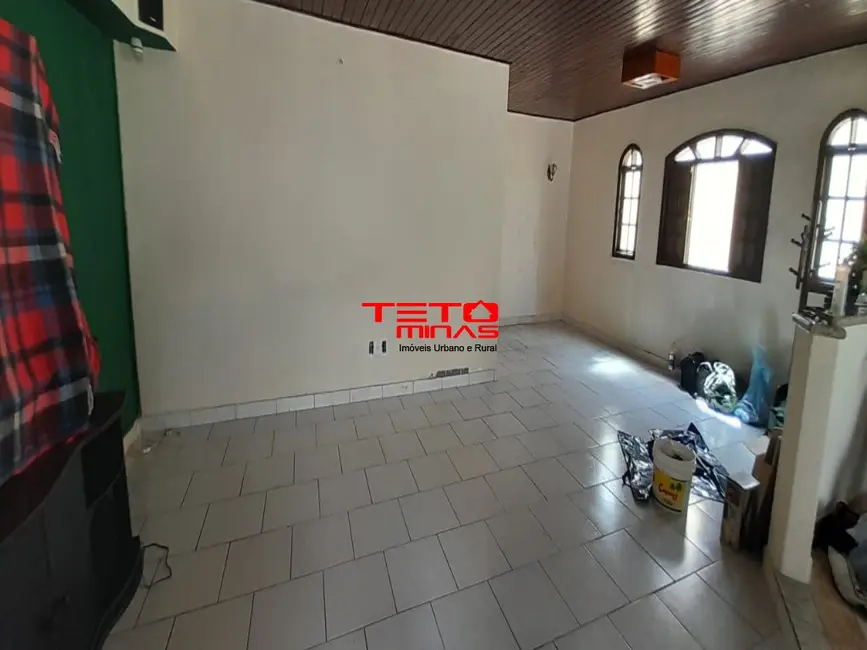 Foto 7 de Casa com 3 quartos à venda, 160m2 em Sao Lourenco - MG