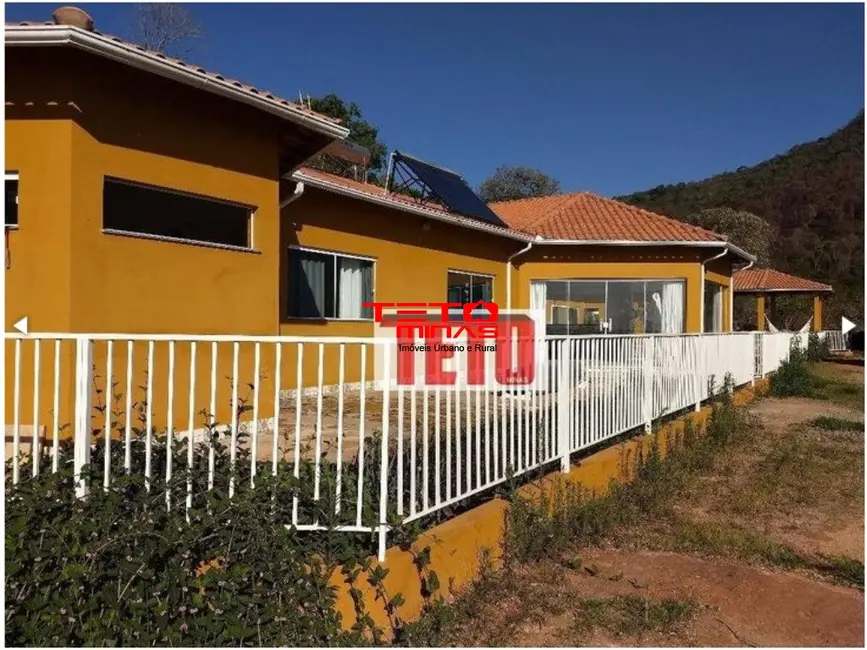 Chácara com 4 quartos à venda, 370m2 em Soledade De Minas - MG - imagem 9 Foto 9 de Chácara com 4 quartos à venda, 370m2 em Soledade De Minas - MG