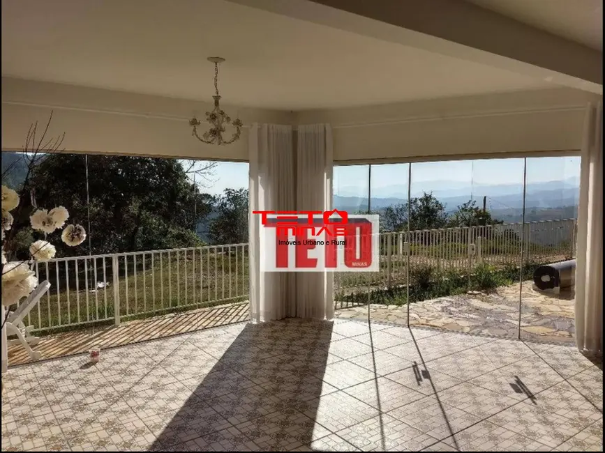 Chácara com 4 quartos à venda, 370m2 em Soledade De Minas - MG - imagem 4 Foto 4 de Chácara com 4 quartos à venda, 370m2 em Soledade De Minas - MG